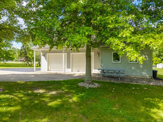 10809 St. Joe Road, Fort Wayne, IN 46835