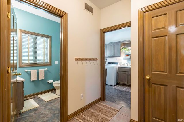 10809 St. Joe Road, Fort Wayne, IN 46835