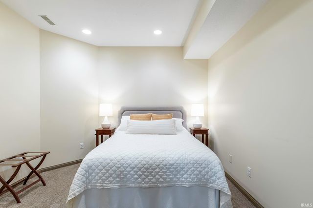 10809 St. Joe Road, Fort Wayne, IN 46835