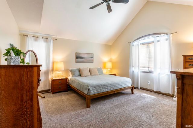 10809 St. Joe Road, Fort Wayne, IN 46835