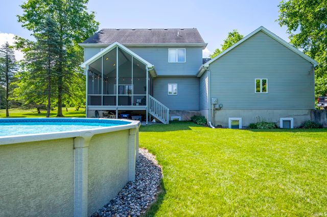 10809 St. Joe Road, Fort Wayne, IN 46835