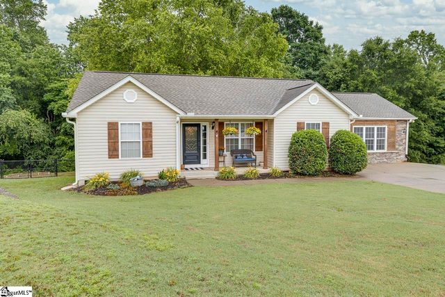 23 Cole Creek Court, Greer, SC 29651