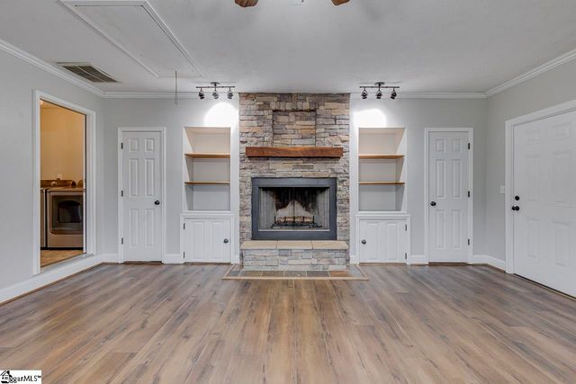 23 Cole Creek Court, Greer, SC 29651