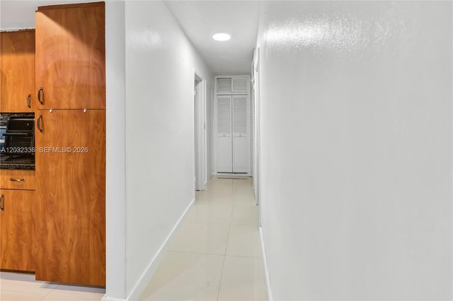 1701 NW 106th Ave, Pembroke Pines, FL 33026