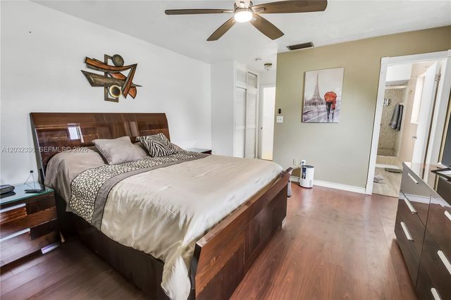 1701 NW 106th Ave, Pembroke Pines, FL 33026