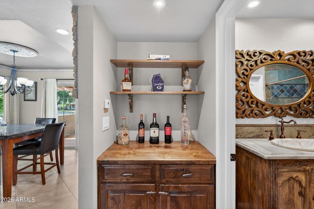 186 LEISURE WORLD --, Mesa, AZ 85206