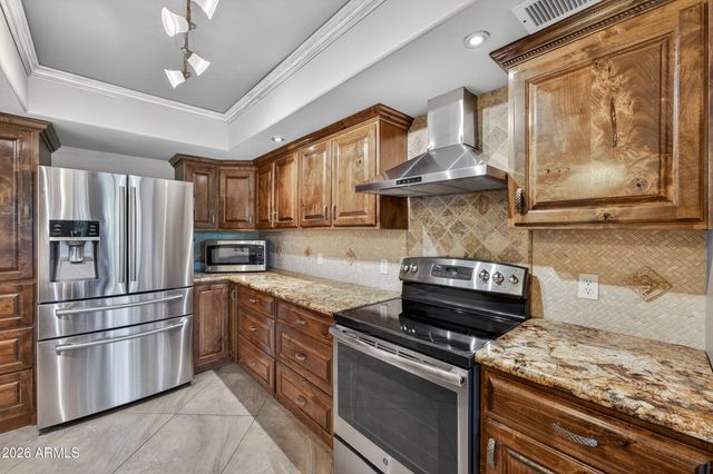 186 LEISURE WORLD --, Mesa, AZ 85206