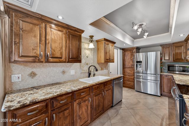 186 LEISURE WORLD --, Mesa, AZ 85206