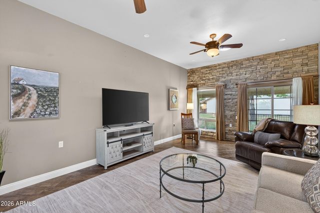 186 LEISURE WORLD --, Mesa, AZ 85206