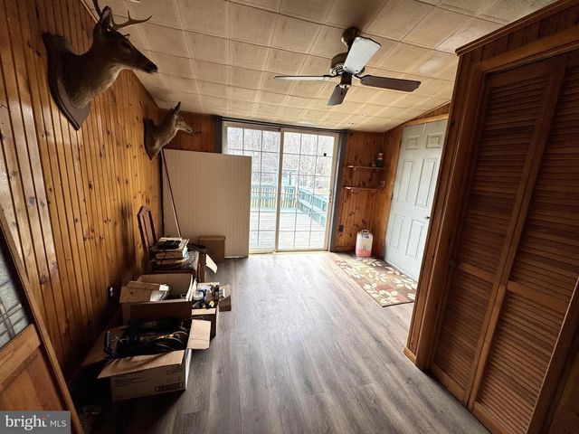 12 MACLAY ST, Milroy, PA 17063