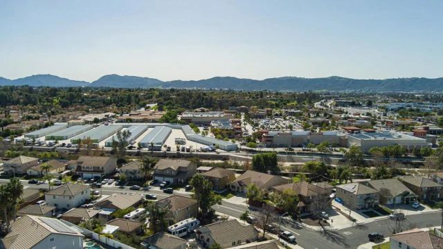 27288 Sierra Madre Drive, Murrieta, CA 92563