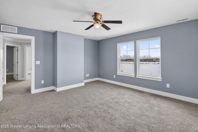 15277 Sherwood Lane, Lansing, MI 48906