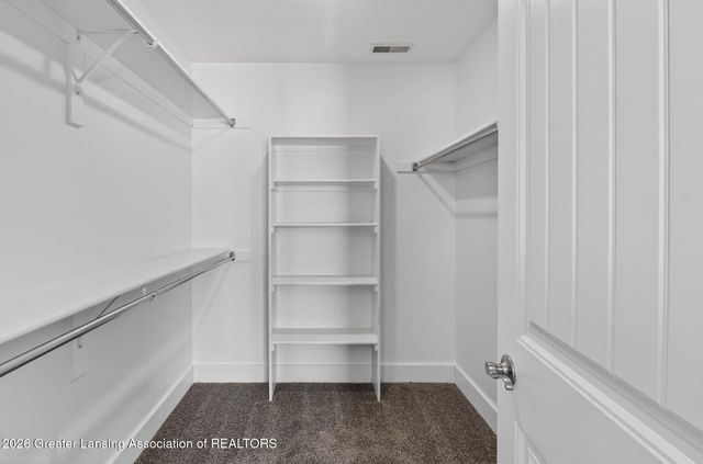 15277 Sherwood Lane, Lansing, MI 48906