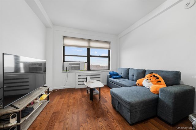 99-32 66th Road 5K, Rego Park, NY 11374