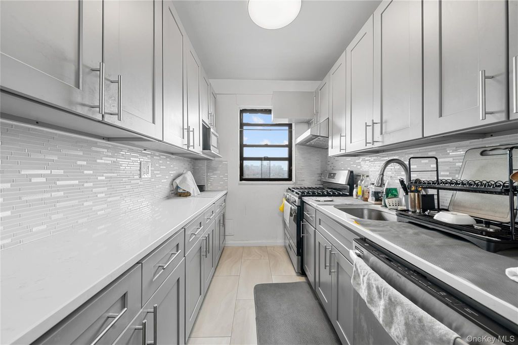 99-32 66th Road 5K, Rego Park, NY 11374