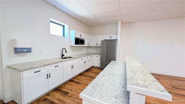 1243 Stuart Place Road, Harlingen, TX 78552