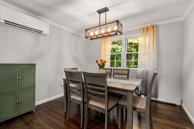 105 High St, Holliston, MA 01746