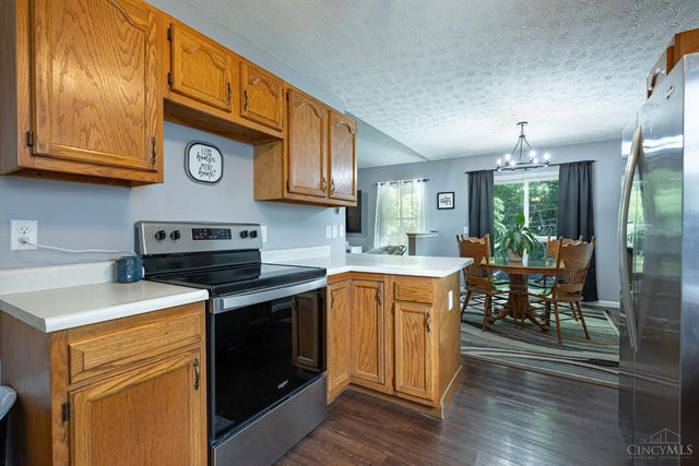 21 Clearbrook Drive, Franklin, OH 45005