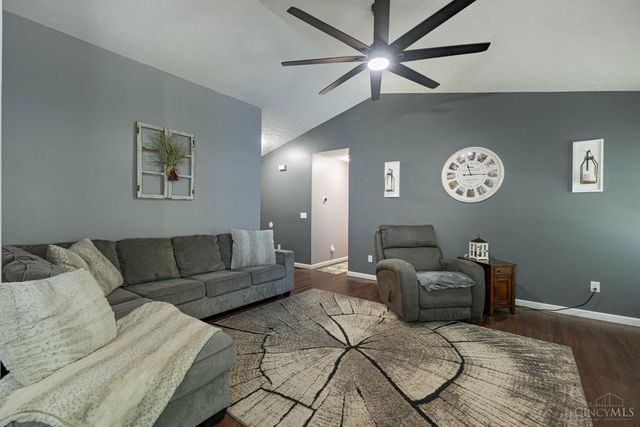 21 Clearbrook Drive, Franklin, OH 45005