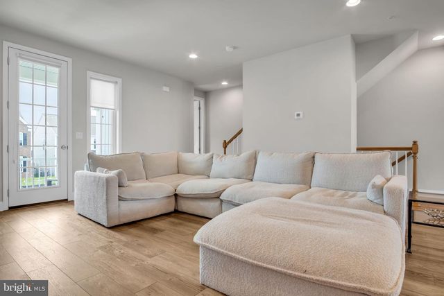 3234 PARADE ST, Mechanicsburg, PA 17055