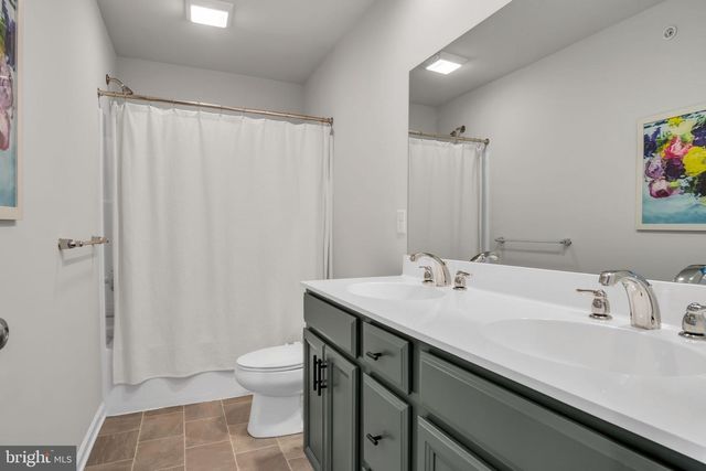 3234 PARADE ST, Mechanicsburg, PA 17055