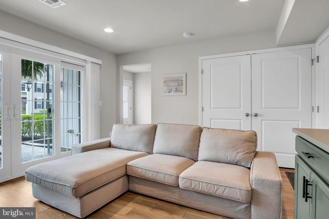 3234 PARADE ST, Mechanicsburg, PA 17055