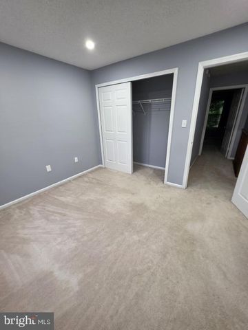 6 HALSTEAD PL, Princeton, NJ 08540