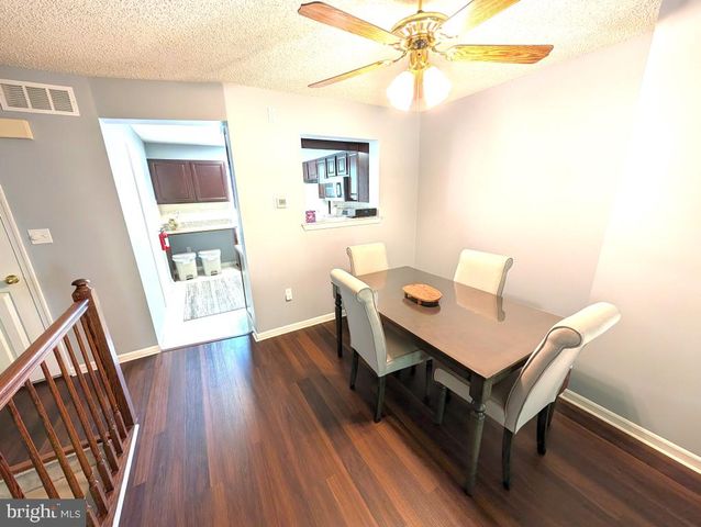 6 HALSTEAD PL, Princeton, NJ 08540