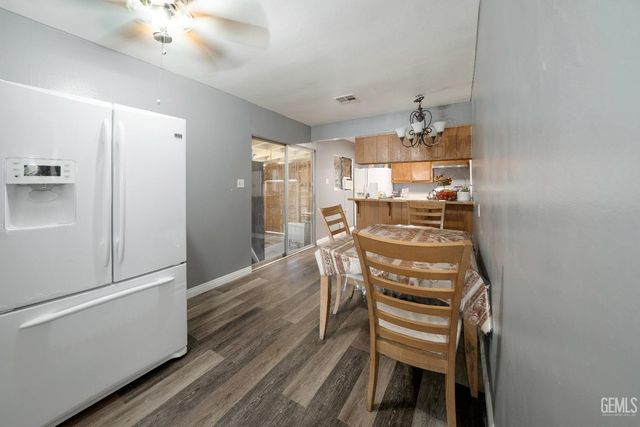 1222 E 18 th st, Bakersfield, CA 93305