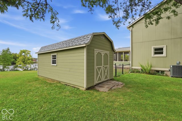 7275 Monon Court, Indianapolis, IN 46256