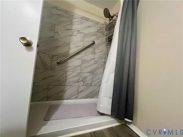 1202 Middleberry Dr, Henrico, VA 23231