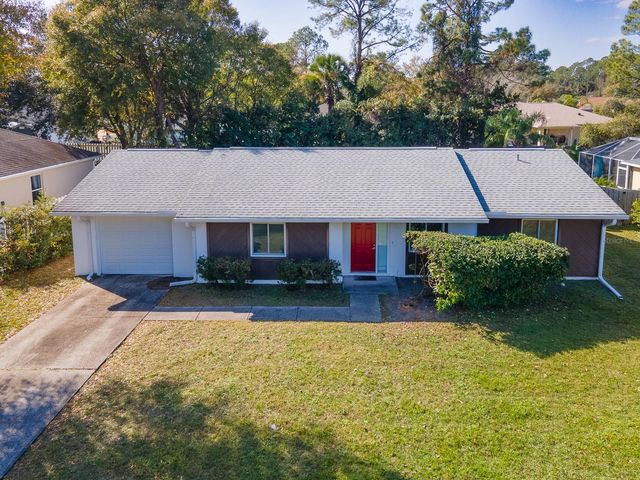 186 PALMWOOD DRIVE, Palm Coast, FL 32164