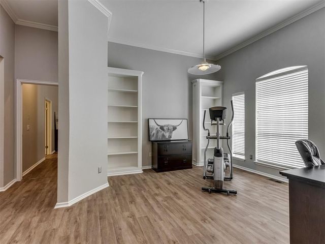 4201 Ranch Drive, Edmond, OK 73013