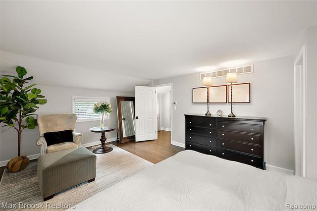 889 Suffield Avenue, Birmingham, MI 48009