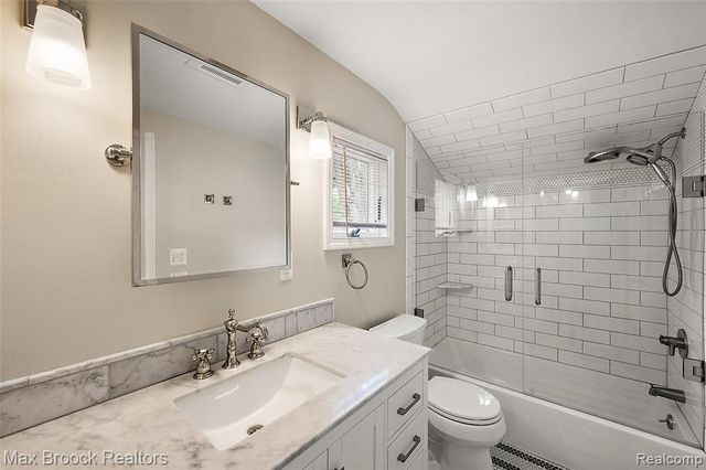 889 Suffield Avenue, Birmingham, MI 48009