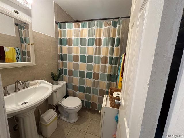 7 Catherine Court, Elmont, NY 11003