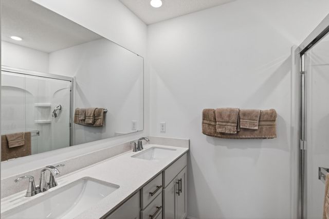 8076 150th Place NW, Anoka, MN 55303