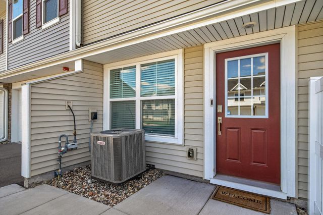 8076 150th Place NW, Anoka, MN 55303
