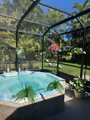 544 NW 38th Avenue, Deerfield Beach, FL 33442