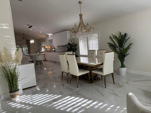 544 NW 38th Avenue, Deerfield Beach, FL 33442