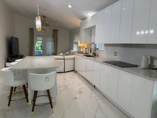 544 NW 38th Avenue, Deerfield Beach, FL 33442