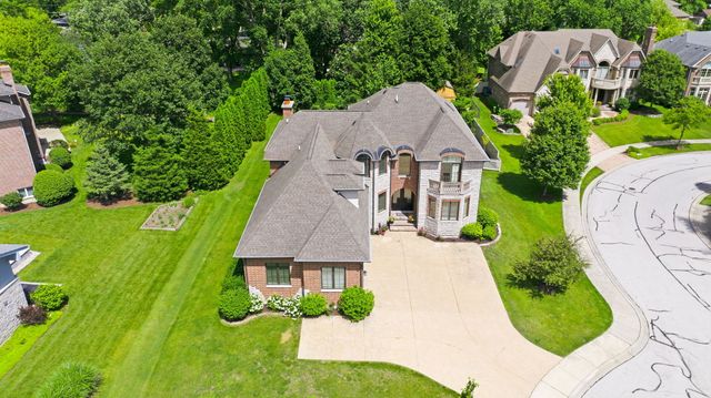 1736 Brian Grant Court, Downers Grove, IL 60516