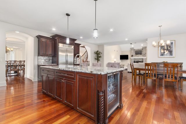 1736 Brian Grant Court, Downers Grove, IL 60516