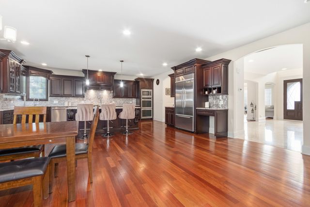 1736 Brian Grant Court, Downers Grove, IL 60516