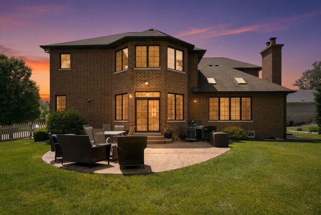 1736 Brian Grant Court, Downers Grove, IL 60516