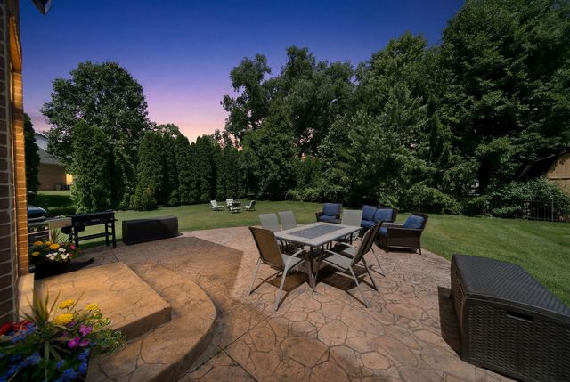 1736 Brian Grant Court, Downers Grove, IL 60516