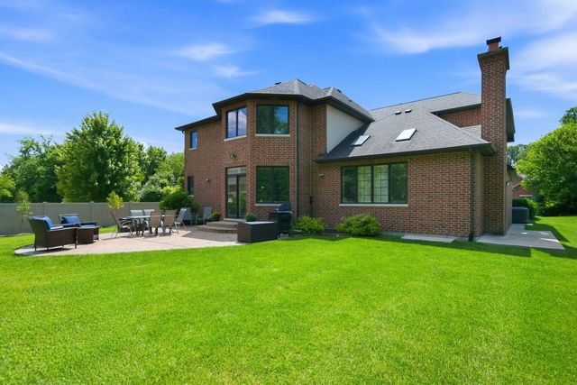 1736 Brian Grant Court, Downers Grove, IL 60516