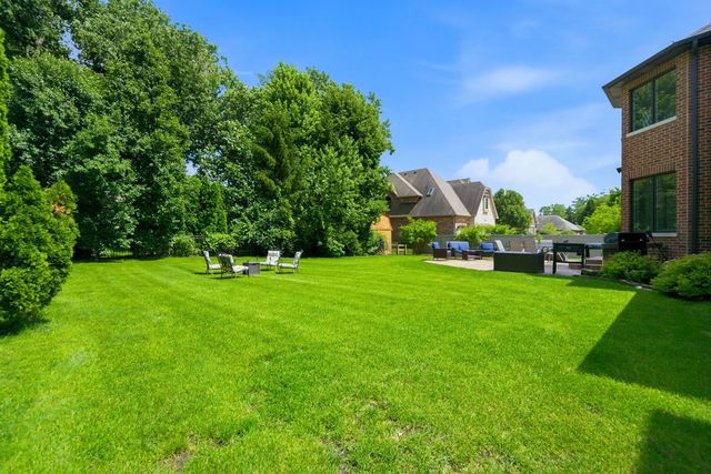1736 Brian Grant Court, Downers Grove, IL 60516