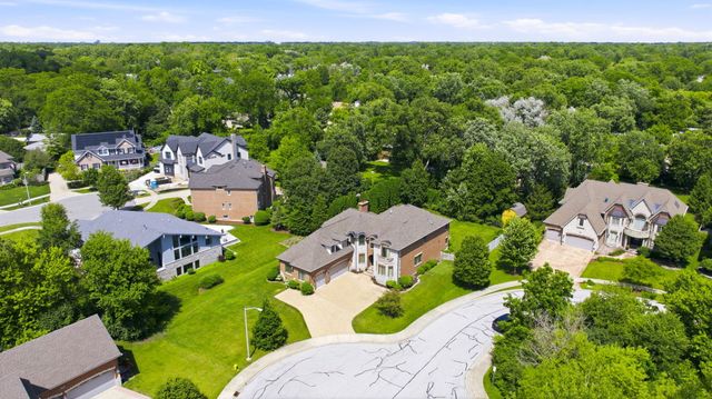 1736 Brian Grant Court, Downers Grove, IL 60516