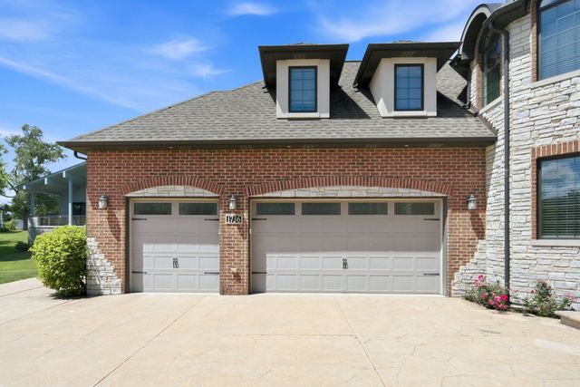 1736 Brian Grant Court, Downers Grove, IL 60516
